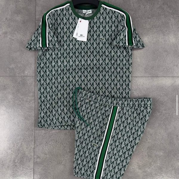LACOSTE ŞORTLU TAKIM